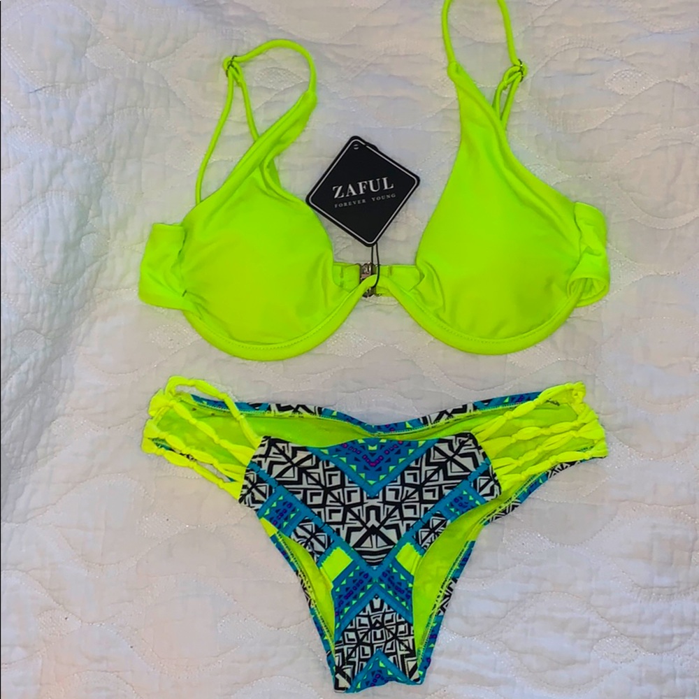 NWT Zaful bikini top rip curl bottom neon yellow
